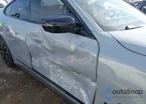 2024 BMW 430I Gran Coupe z USA, uszkodzony, nr VIN WBA63AV05RFR33769